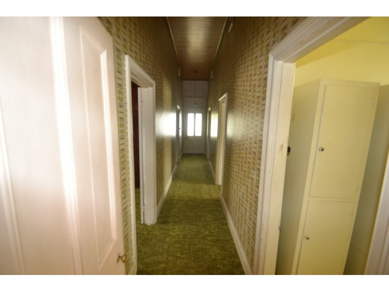 4 President Street, Seymour VIC 3660