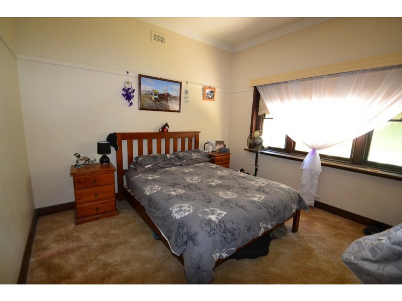 7 Loco Street, Seymour VIC 3660