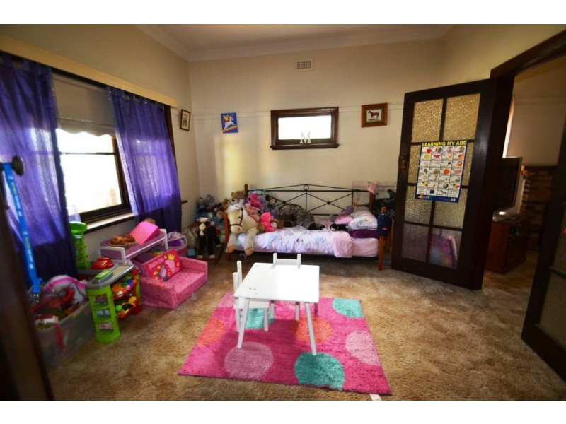 7 Loco Street, Seymour VIC 3660