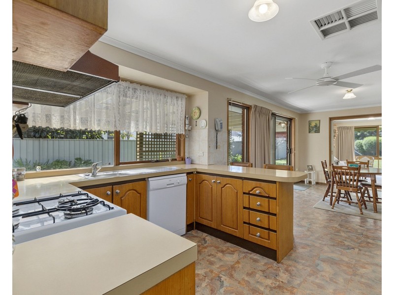 17 Guild Street, Seymour VIC 3660