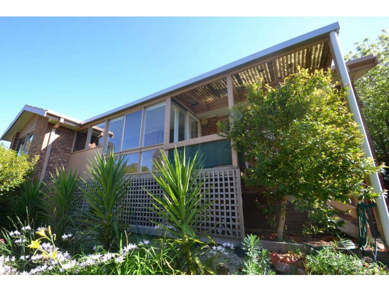 44 Hanley Cres, Seymour VIC 3660