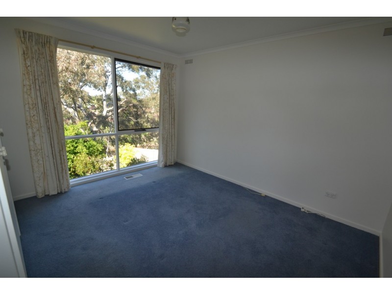 44 Hanley Cres, Seymour VIC 3660