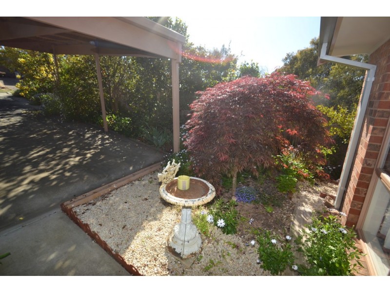 44 Hanley Cres, Seymour VIC 3660