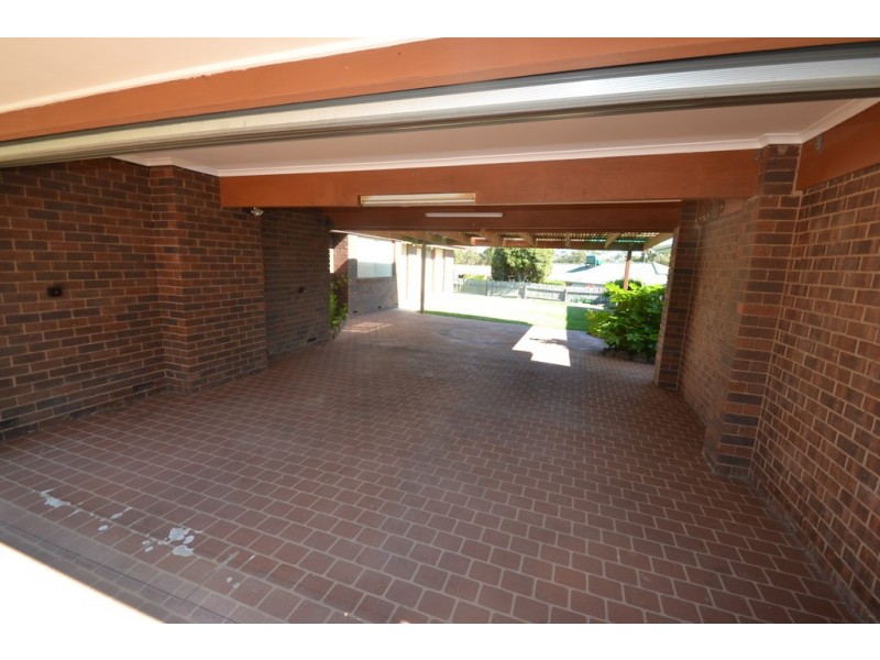 9 Heffey Court, Seymour VIC 3660