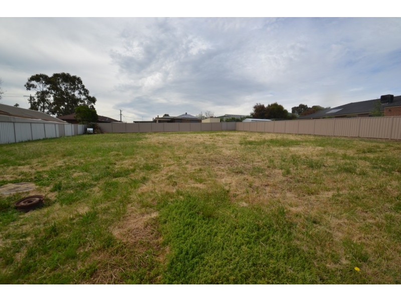 19 Heffey Court, Seymour VIC 3660