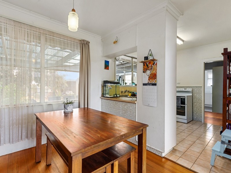 17 Howe Street, Seymour VIC 3660