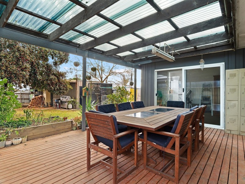 17 Howe Street, Seymour VIC 3660