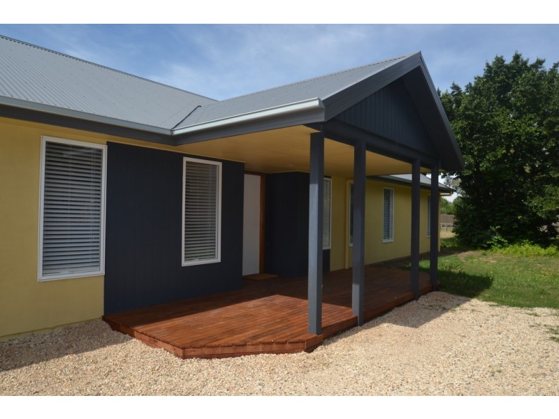 4 Jones Street, Avenel VIC 3664