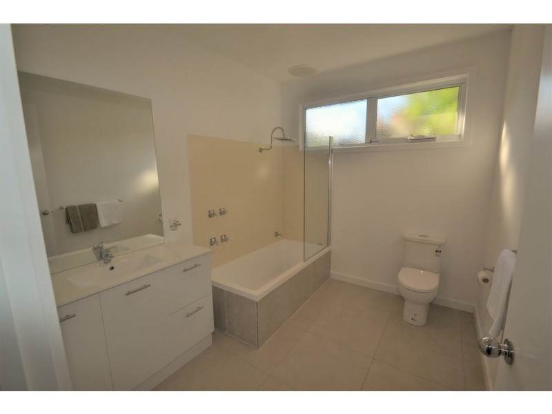 4 Jones Street, Avenel VIC 3664