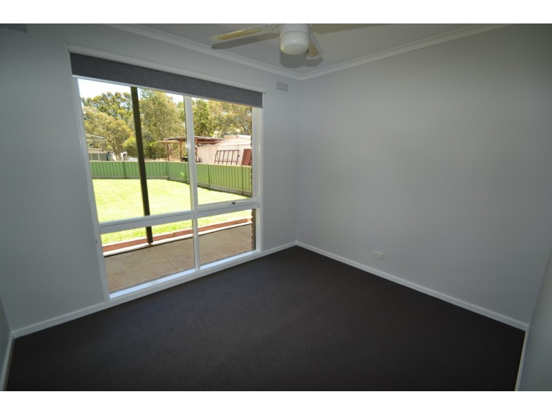 6 Dempsey Road, Seymour VIC 3660
