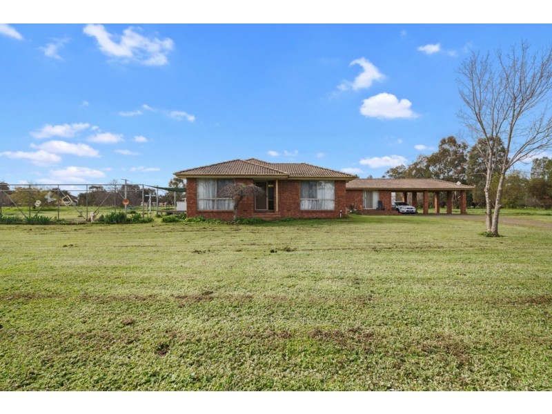 29 Boundary Road, Euroa VIC 3666