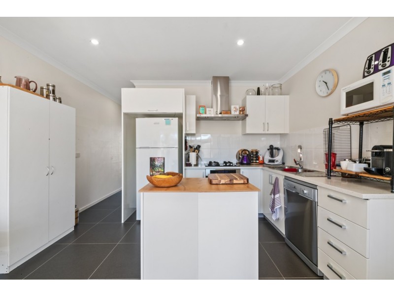 4/31 Clifton Street, Euroa VIC 3666