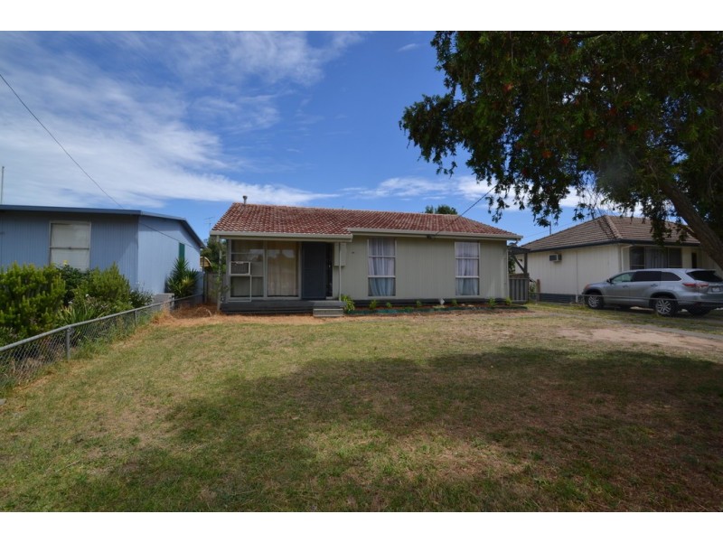 47 Sinclair Cres, Seymour VIC 3660