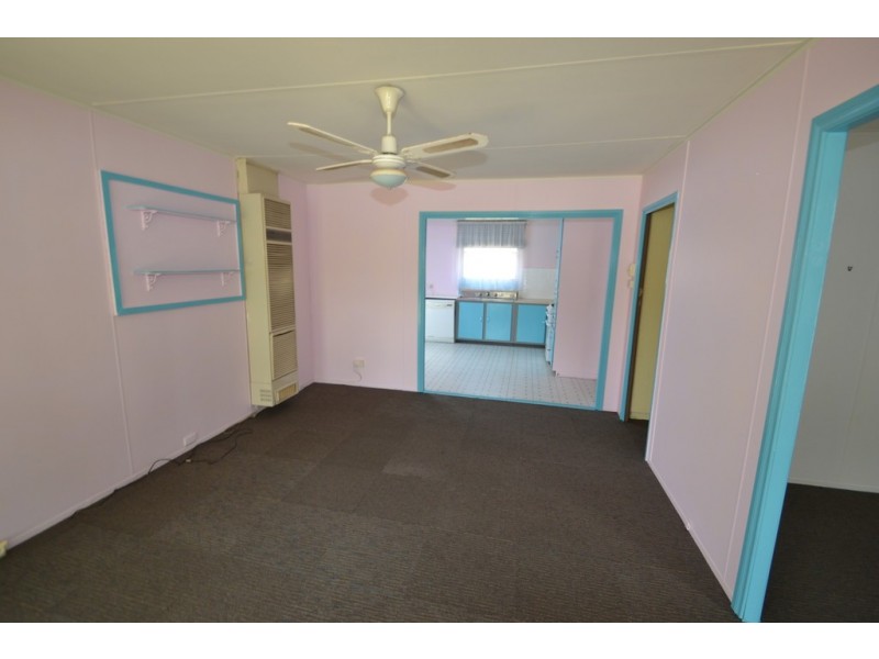 47 Sinclair Cres, Seymour VIC 3660