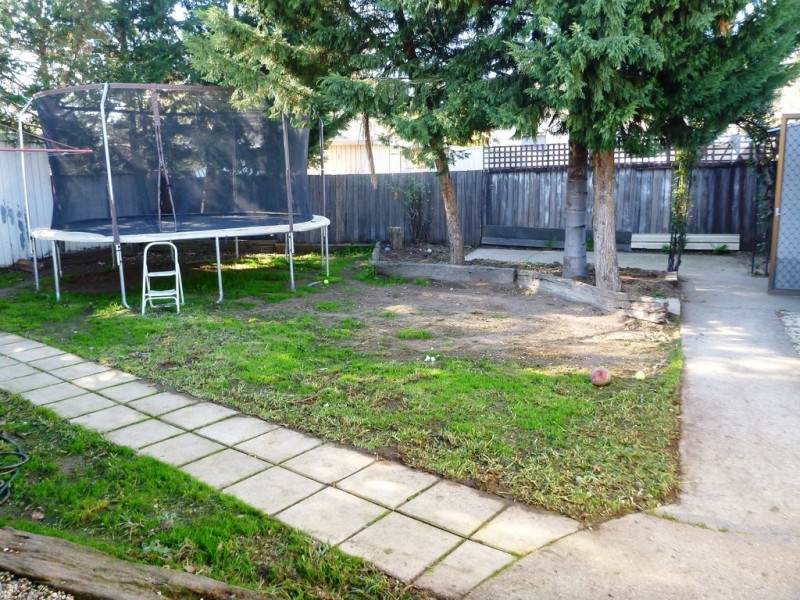 28 Sinclair Crescent, Seymour VIC 3660