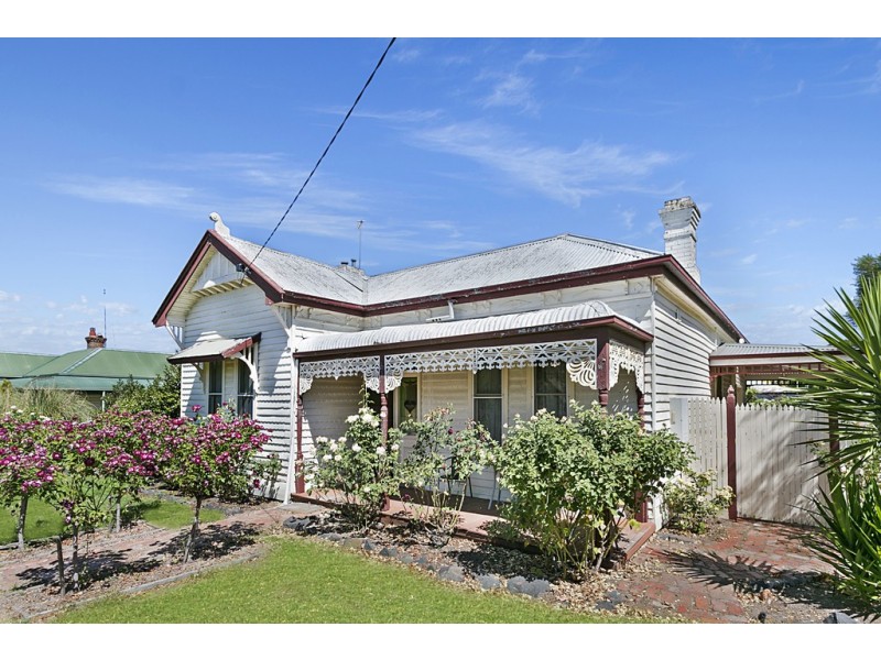 48 Anzac Ave, Seymour VIC 3660