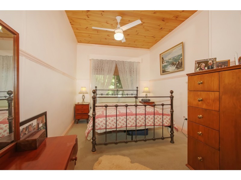 84 Kirkland Avenue, Euroa VIC 3666