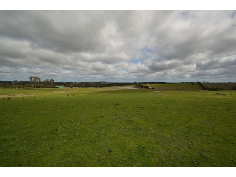 1549 Upton Road, Avenel VIC 3664