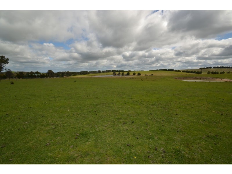 1549 Upton Road, Avenel VIC 3664