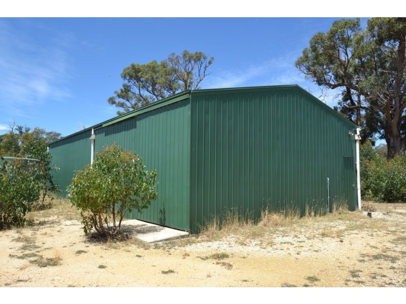 1549 Upton Road, Avenel VIC 3664