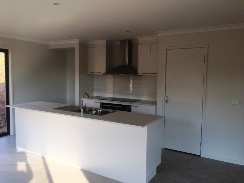 34-36 Scarlett Street, Avenel VIC 3664