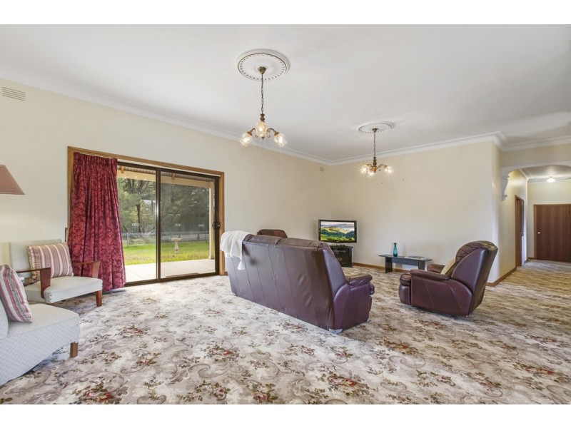 3 Dempsey Road, Seymour VIC 3660