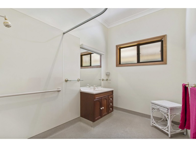 3 Dempsey Road, Seymour VIC 3660