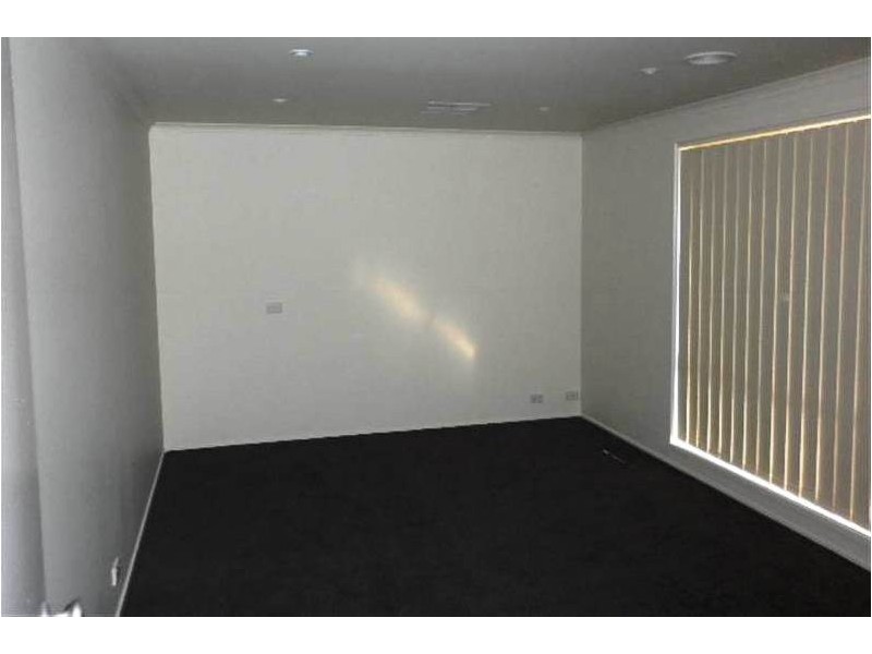 8 Kennedy Court, Seymour VIC 3660