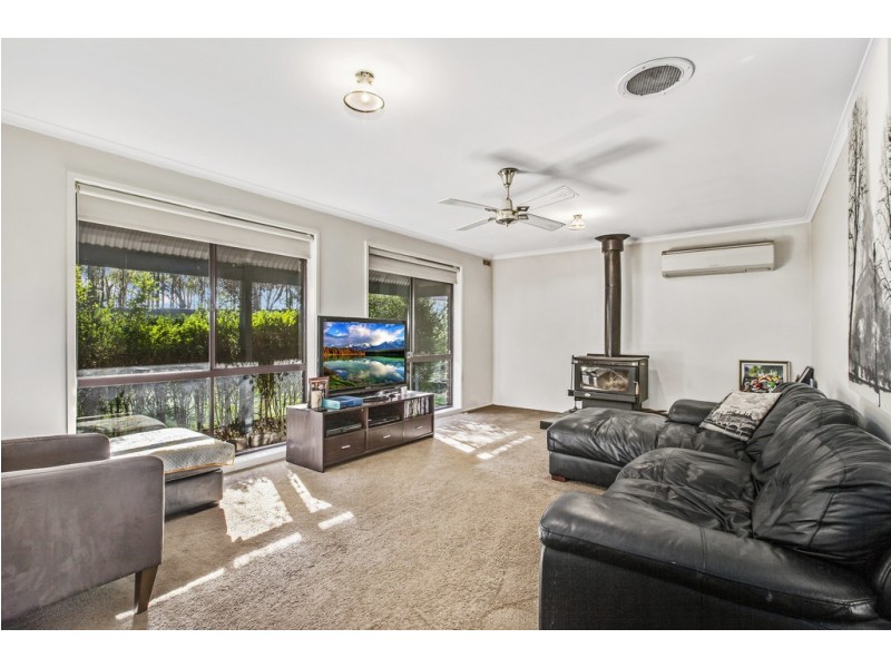 4 Dempsey Road, Seymour VIC 3660