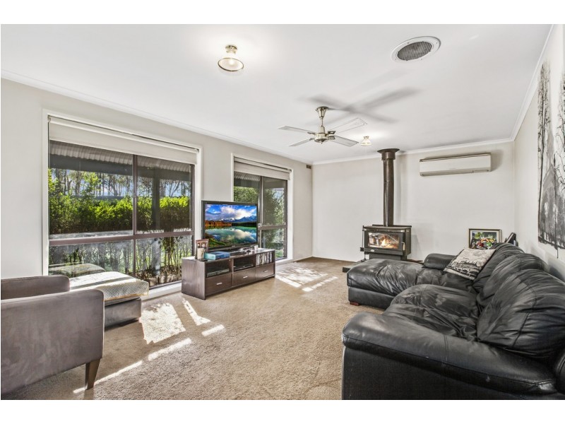 4 Dempsey Road, Seymour VIC 3660