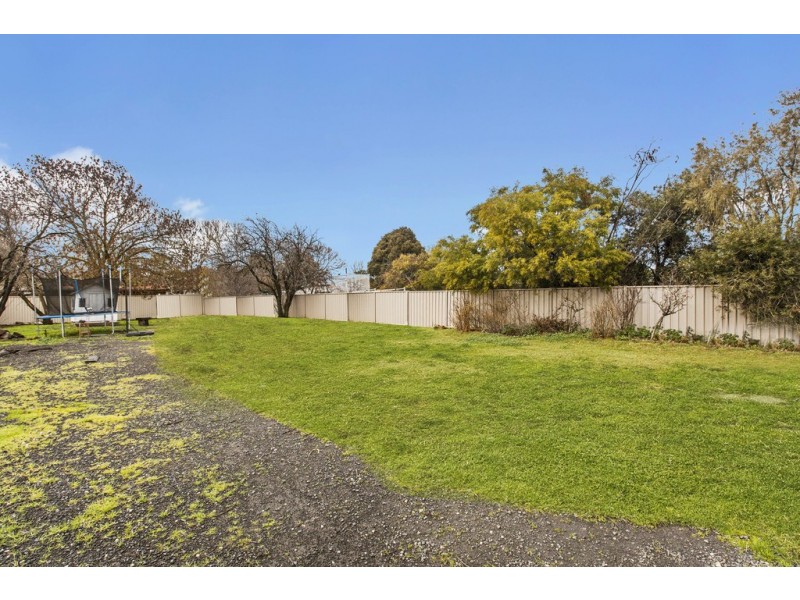 12 Mentor Street, Seymour VIC 3660