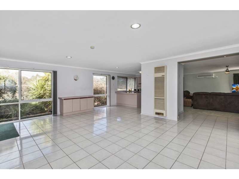 21-23 Hanley Crescent, Seymour VIC 3660