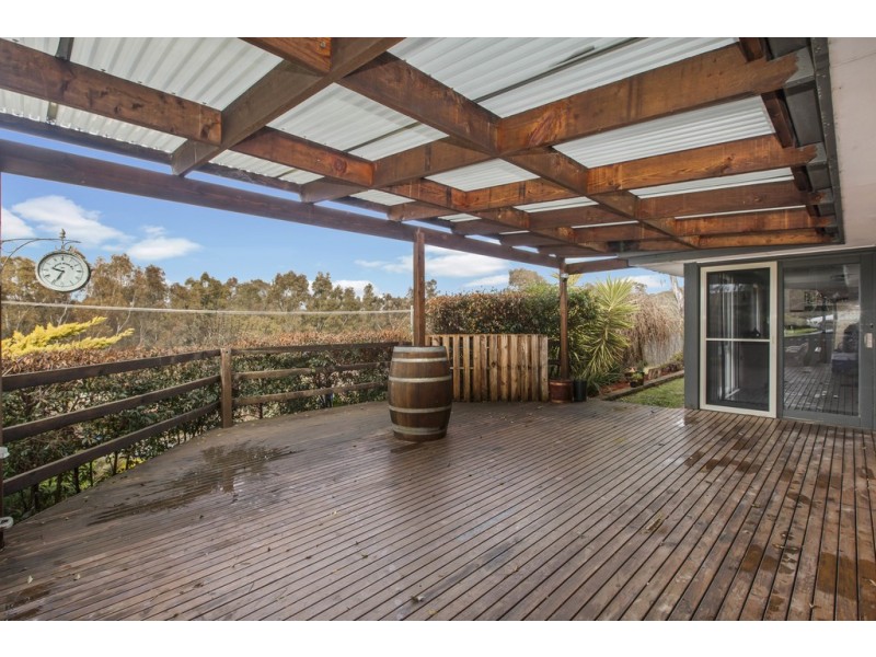 21-23 Hanley Crescent, Seymour VIC 3660 Floorplan