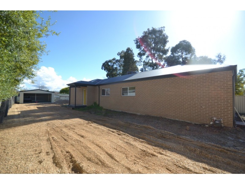 3A Collas Street, Seymour VIC 3660