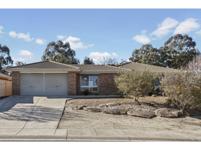 10 Kennedy Court, Seymour VIC 3660