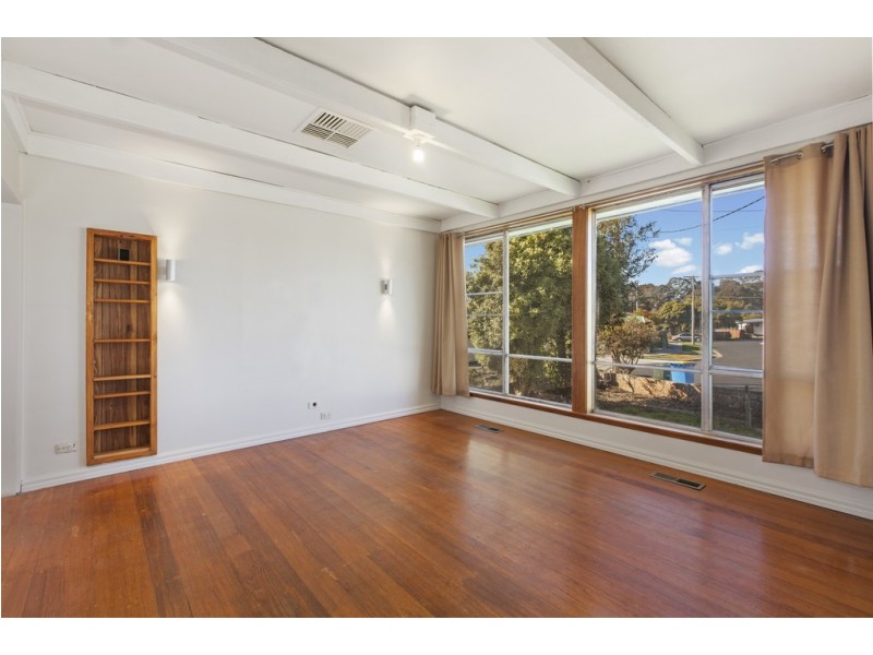 4 Don Court, Seymour VIC 3660