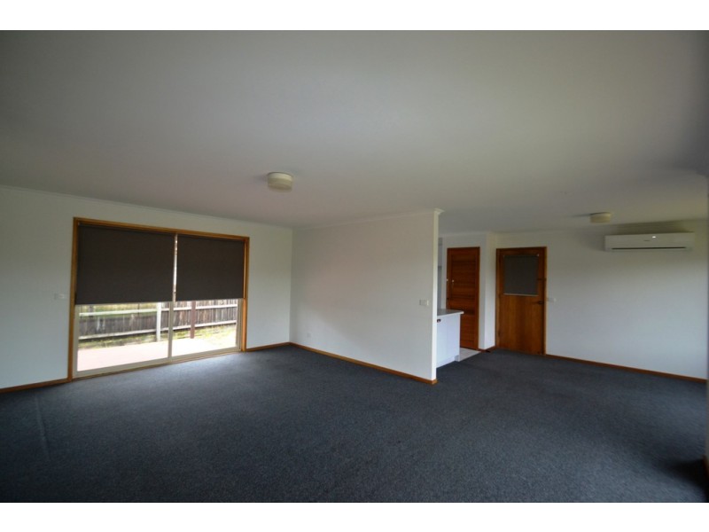 1/2 Parry Street, Seymour VIC 3660