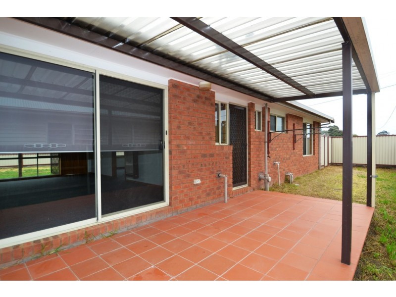 1/2 Parry Street, Seymour VIC 3660