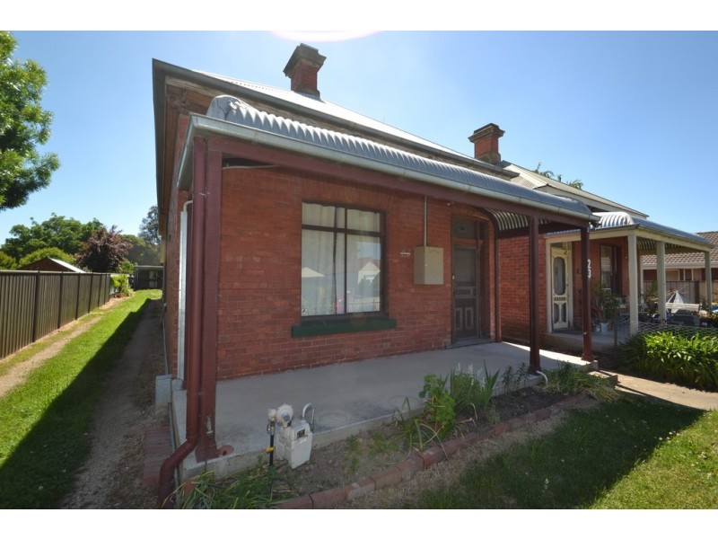 23 Victoria Street, Seymour VIC 3660