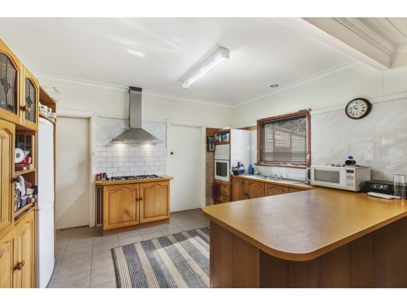 108 Redbank Road, Seymour VIC 3660