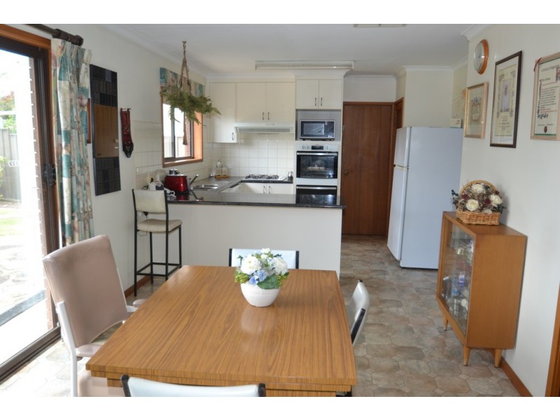 14 Tristan Street, Seymour VIC 3660