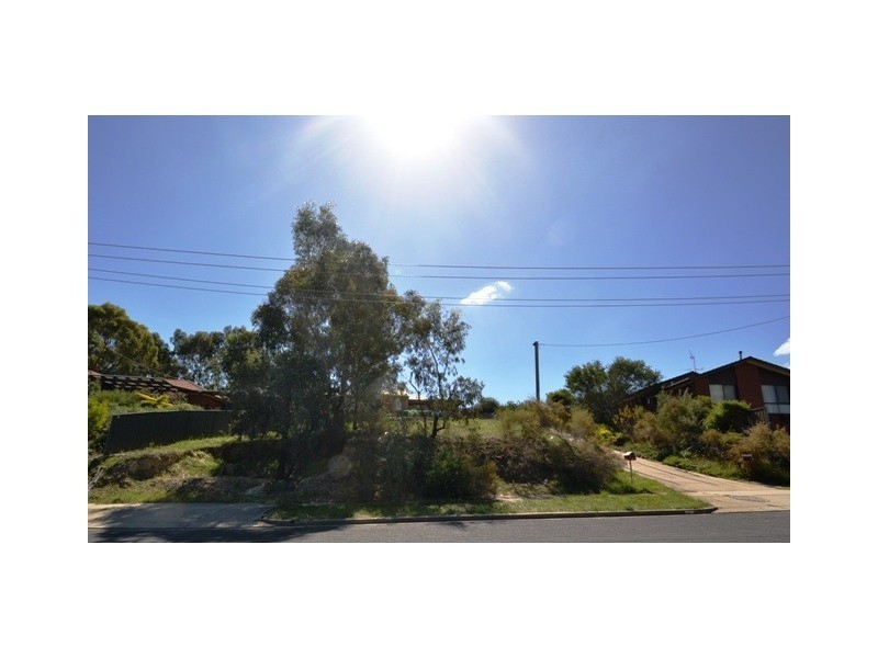 19 Hanley Crescent, Seymour VIC 3660