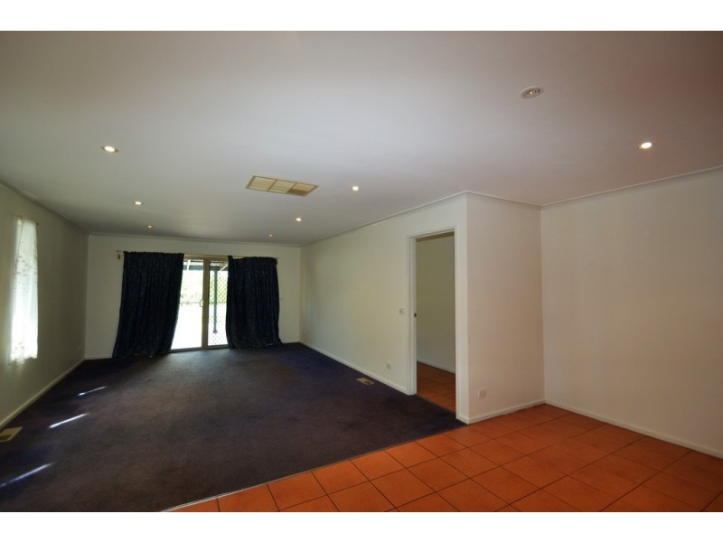 14 Delhi Street, Seymour VIC 3660