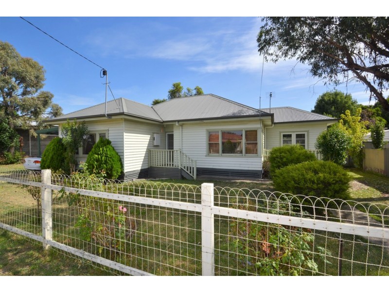 17 Watson Street, Seymour VIC 3660