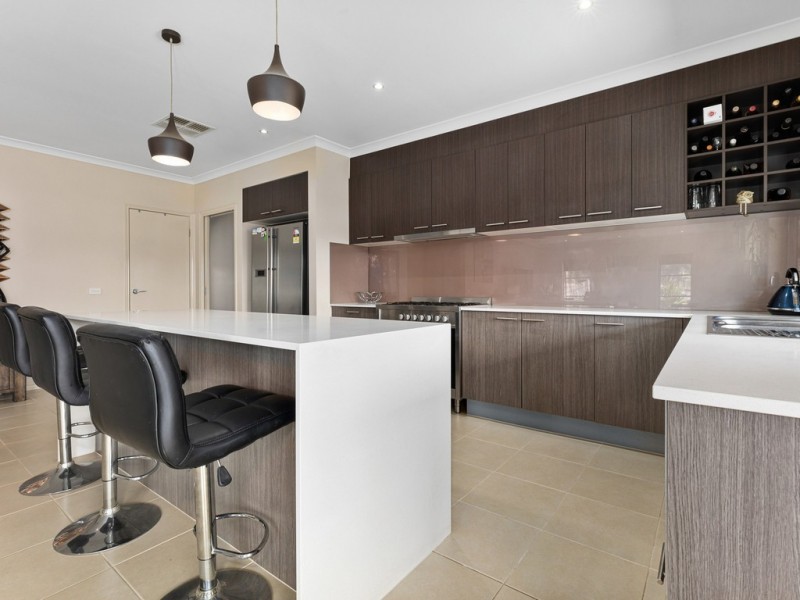 5 Lightwood Avenue, Seymour VIC 3660