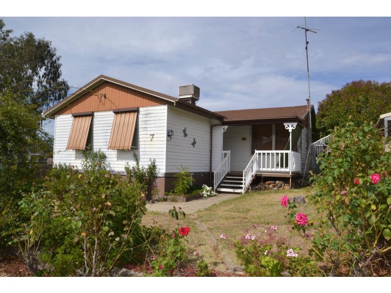 7 Smith Street, Seymour VIC 3660
