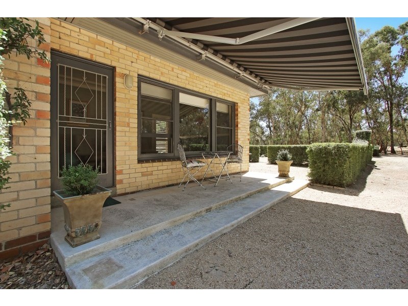 44 Golf Course Road, Euroa VIC 3666