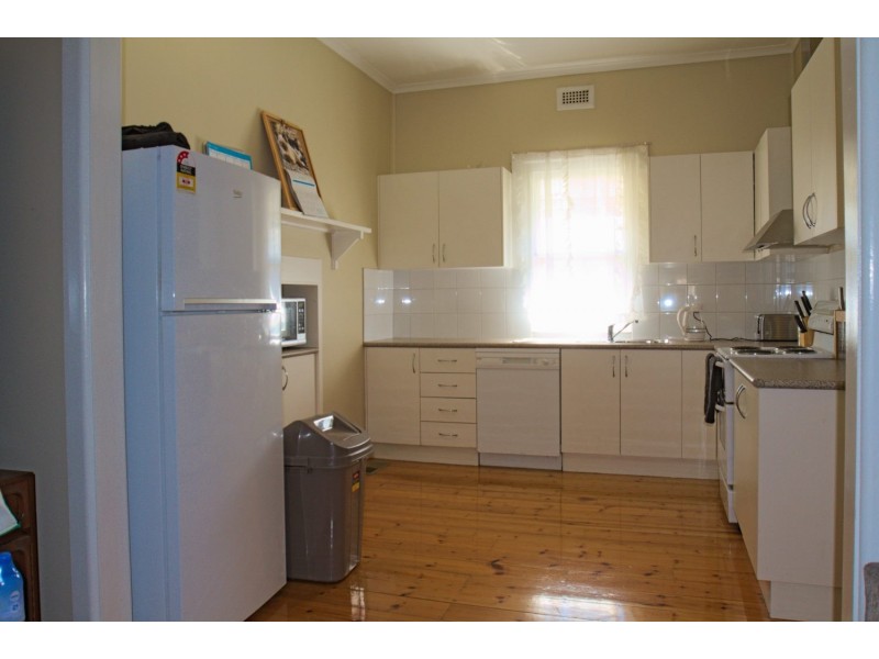 11 Tristan Street, Seymour VIC 3660