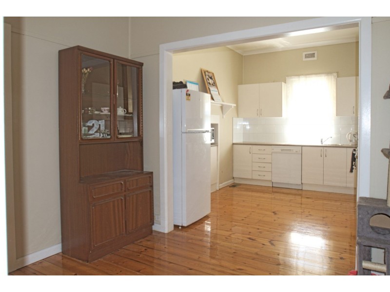 11 Tristan Street, Seymour VIC 3660