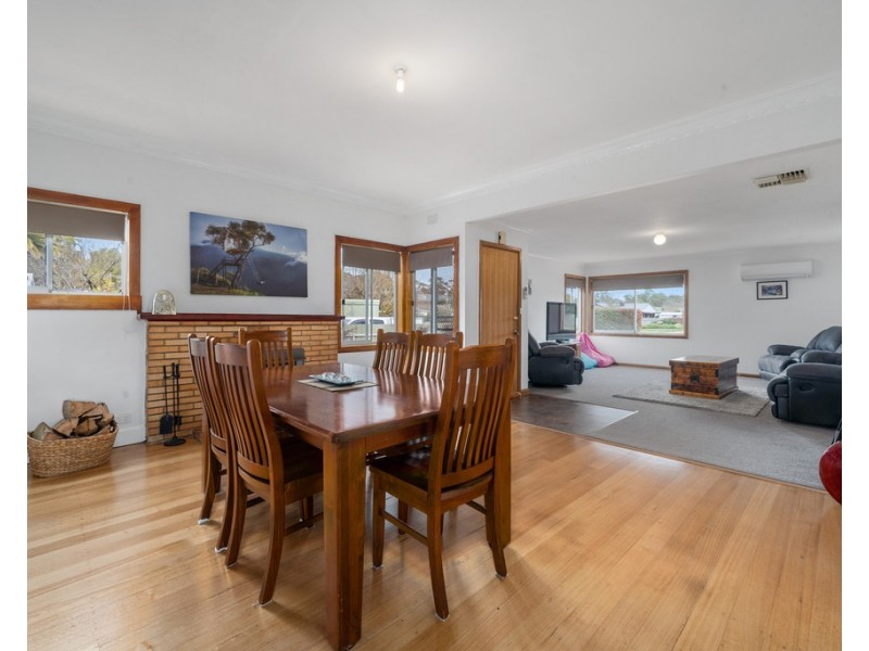 4 Holland Street, Euroa VIC 3666